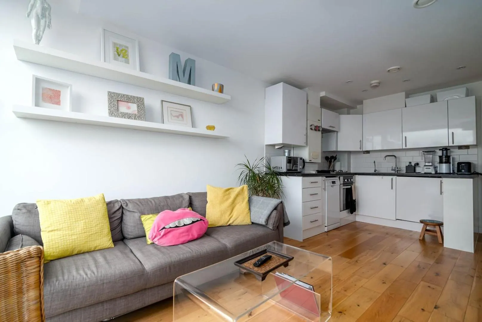 Guestready - Stylish Stay With Skyline Views London Apartment