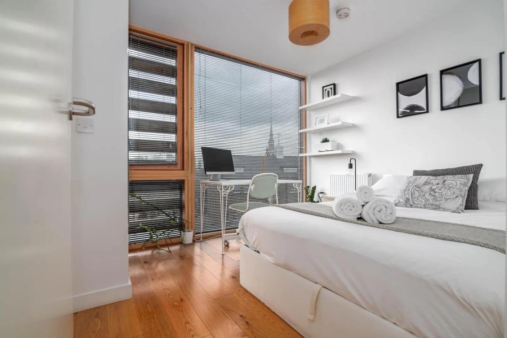 Guestready - Stylish Stay With Skyline Views London 0*,  United Kingdom